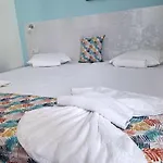 Chance Sarafovo ゲストハウス 3*