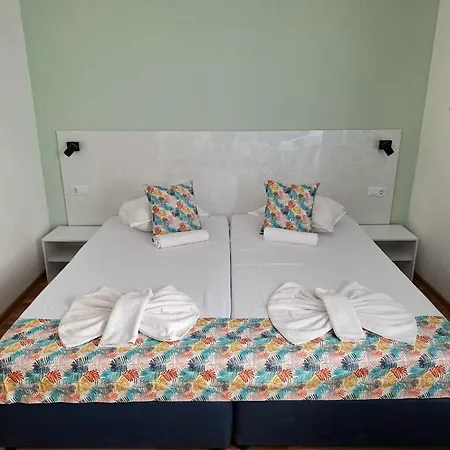 Chance Sarafovo בית הארחה 3*