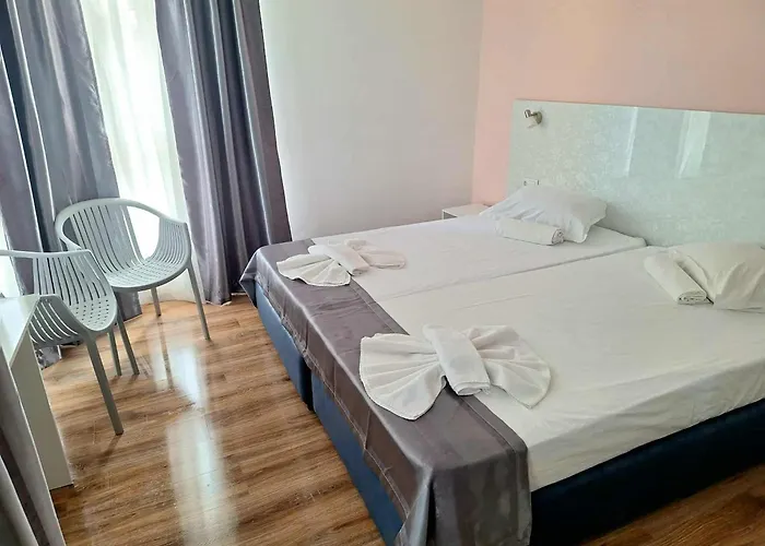 בית הארחה Chance Sarafovo 3*