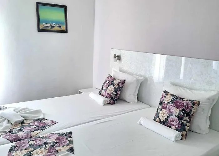 Chance Sarafovo Casa de hóspedes 3*